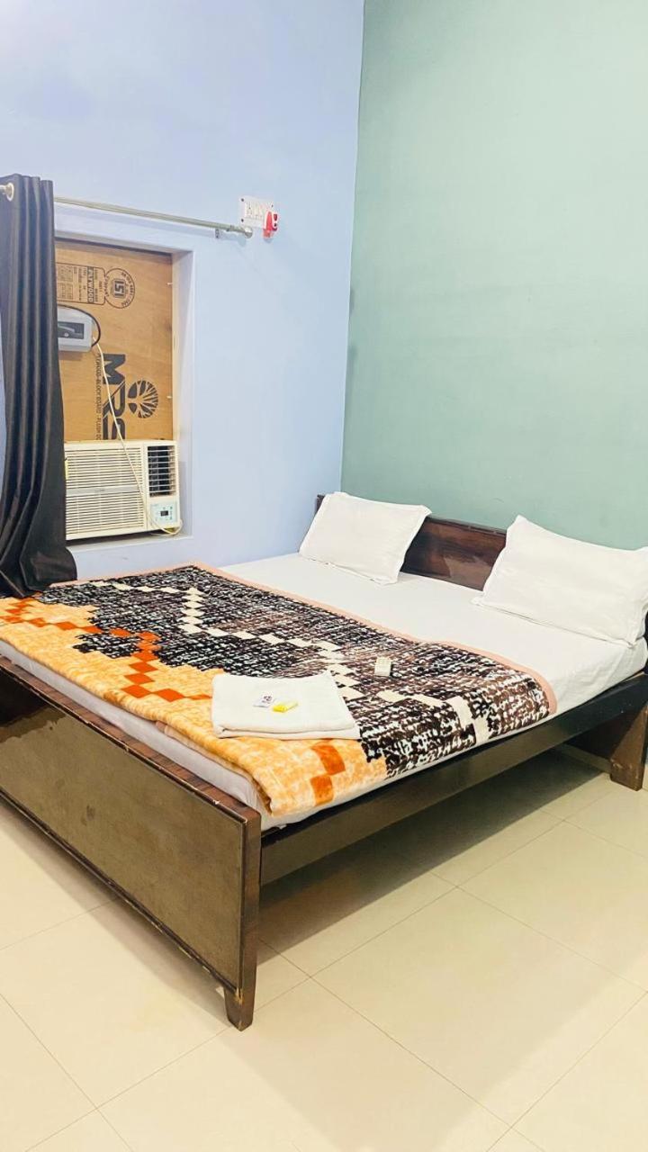 Ram Paying Guest House & Hostel Near By Krishna Janmabhoomi Mathura Eksteriør billede