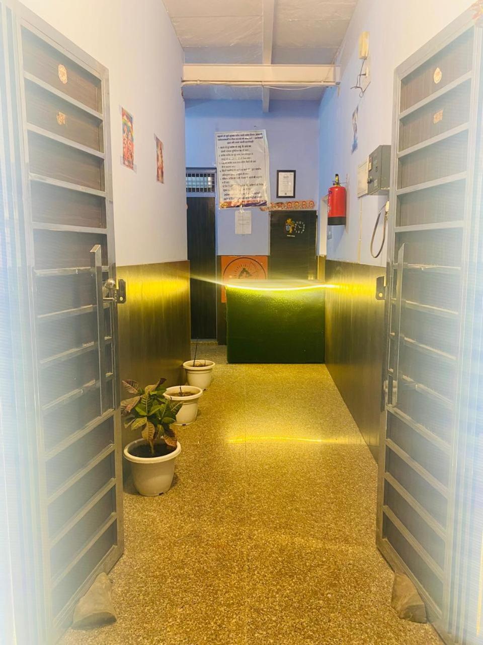 Ram Paying Guest House & Hostel Near By Krishna Janmabhoomi Mathura Eksteriør billede